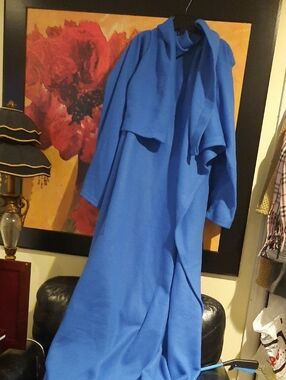 AUTHENTIC SNUGGIE Baby Blue ExtraLong Draped Open Front Wearable Blankey Blanket